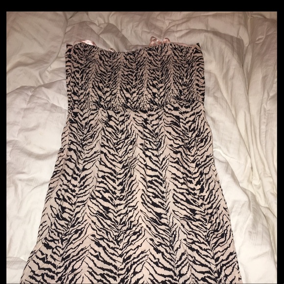 BCBGeneration Pink Black Zebra Print strapless - Picture 5 of 6